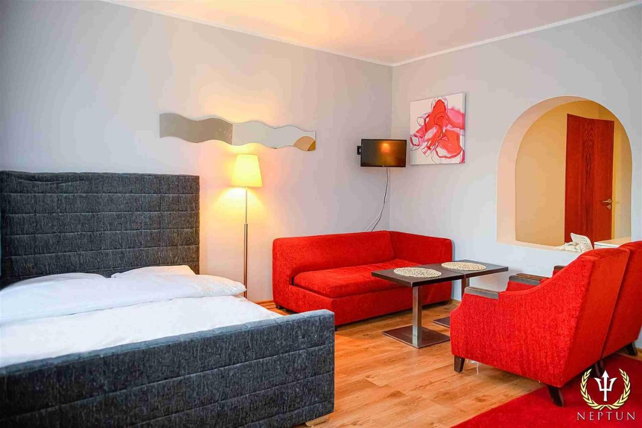 Neptun Ψ Hotel Jastrzębia Góra Eksteriør billede